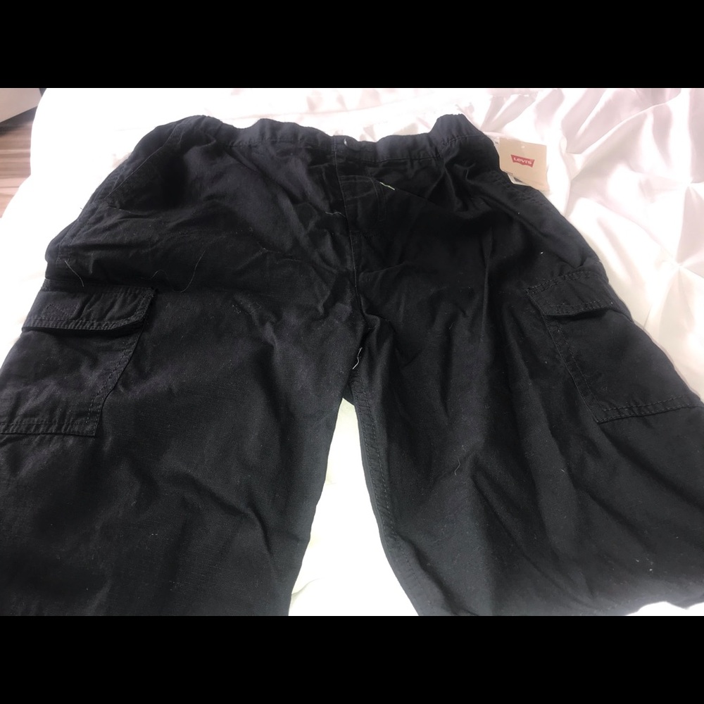 Black Levi cargo shorts